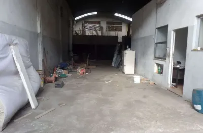 Galpão à venda, 600 m² por R$ 660.000,00 - Madureira - Rio de Janeiro/RJ