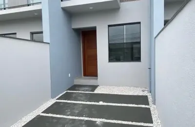 Lindo geminado em excelente localização no bairro santa catarina