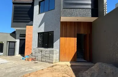 Casa com 3 quartos à venda no Petrópolis, Joinville 