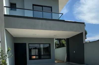 Casa com 3 quartos à venda no Saguaçu, Joinville 
