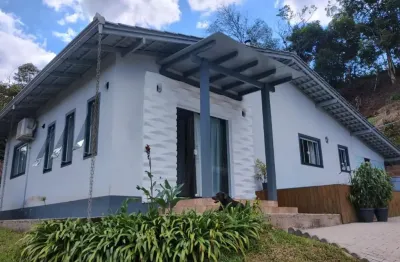 Casa com 4 quartos à venda no Nova Brasília, Joinville 
