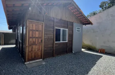 Casa pré moldada pronta para morar próximo a praia do ervino