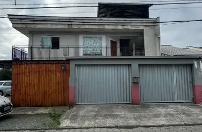Sala comercial com apartamento bem localizado no joão costa