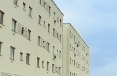 Apartamento em condomínio fechado no bairro adhemar garcia