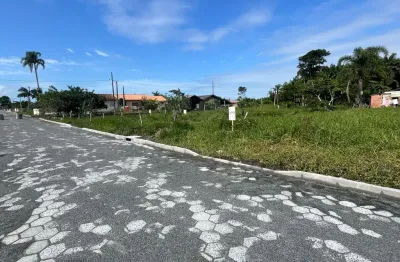 Terreno à venda na Praia do Ervino, São Francisco do Sul 