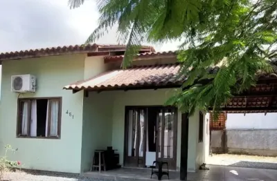Casa com 3 quartos à venda no Parque Guarani, Joinville 