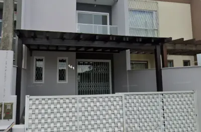 Casa com 3 quartos à venda no Boa Vista, Joinville 