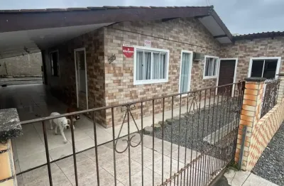 Linda casa pronta para morar em ótima localização no bairro itinga