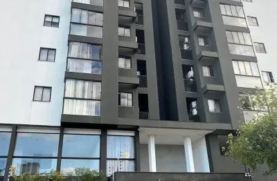 Belíssima cobertura plana bem localizada no anita garibaldi