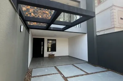 Geminado de alto padrão pronto para morar no bairro saguaçu