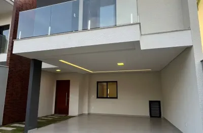 Sofisticada casa de alto padrão localizada no bairro américa
