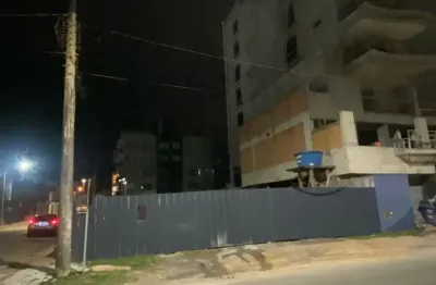 Terreno em frente ao mar na beira mar em barra velha