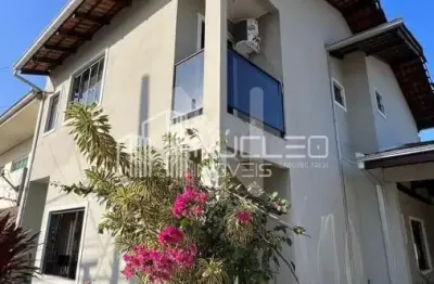 Casa com 3 quartos à venda no Parque Guarani, Joinville 