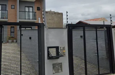 Lindo geminado pronto para morar em ótima localização no bairro itacolomi
