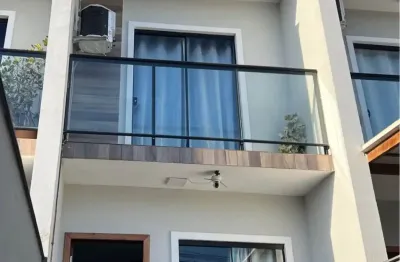 Casa com 2 quartos à venda no Comasa, Joinville 
