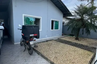 Lindíssima casa escriturada no bairro ulysses guimarães