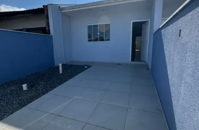 Lindo geminado em excelente localização no paranaguamirim