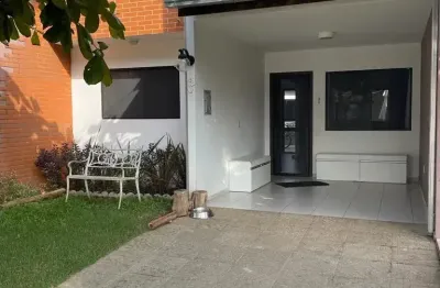 Lindo sobrado em condomínio fechado na praia do tabuleiro em barra velha