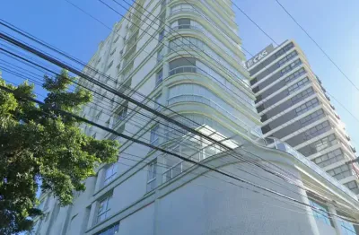 Lindo apartamento de alto padrão de frente para o mar no centro de piçarras