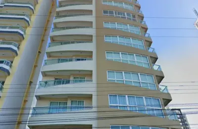 Lindo apartamento mobiliado e de frente para o mar no centro de piçarras