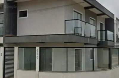 Lindo geminado de esquina pronto para morar em excelente localização no bairro itacolomi