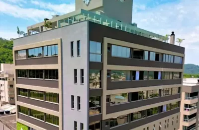 Lindo apartamento estilo flat totalmente mobiliado e próximo a praia de bombas