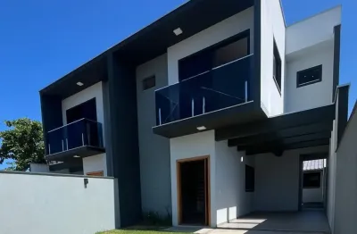 Lindo e Moderno Geminado Duplex Pronto para Morar na Praia do Ervino