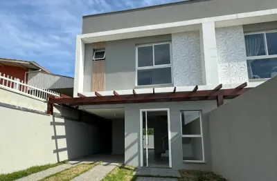 Lindo Geminado Pronto para Morar no bairro Espinheiros em Itajaí