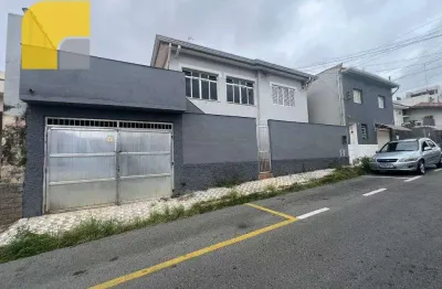 Sobrado com 4 dormitórios à venda, 300 m² por r$ 900.000,00 - centro - bragança paulista/sp