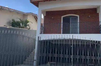 Sobrado com 3 dormitórios para alugar por r$ 3.200/mês - jardim das laranjeiras - bragança paulista/sp