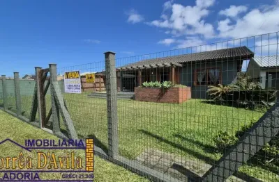 Linda casa  com 02 terrenos de frente para o mar - tramandaí sul
