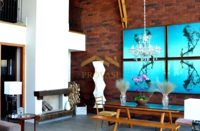 Tamboré 10 (santana de parnaíba) - casa á venda em condomínio no tamboré 10              -área terreno 525m2               3 suítes com closet integradas a piscina.