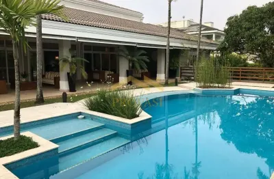 Casa com 5 suítes, academia e garagem coberta- 1000m2-  alphaville residencial 2 - por r$17.500.000,00