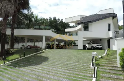 Alphaville residencial 10 (santana de parnaíba) - casa alphaville residencial 10 - semi nova - com vista para reserva e total privacidade