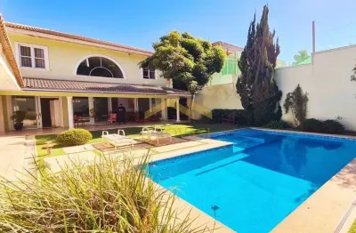 Tamboré 3 (santana de parnaíba) - linda casa no tamboré 3 com 4 dormitórios e 600 metros de área construída e 900 metros total do terreno