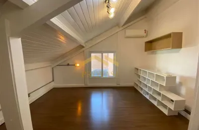 Alphaville Residencial 5 (Santana de Parnaíba) - Casa com 322m e 3 Dormitórios em Alphaville Residencial 5, Santana de Parnaíba/SP