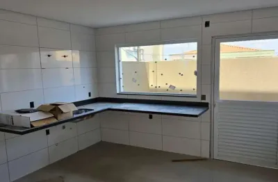 Casa de condomínio a venda, 2 dorms, 1 vaga no campo grande