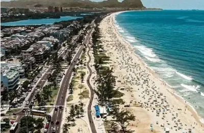 Cobertura espetacular na gleba a do recreio a preço de apartamento, possui 2 quartos suíte