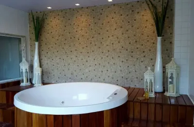 Apartamento de 2 quartos sendo 1 suíte no condomínio clube na praça seca