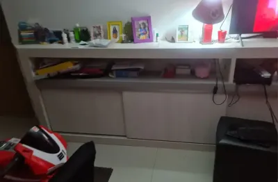 Apartamento 2 quartos sendo 2 suítes semi mobiliado no ilha pura