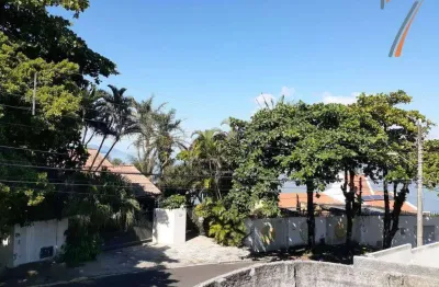 Casa com 4 dormitórios à venda, 250 m² por r$ 1.800.000,00 - coqueiros - florianópolis/sc