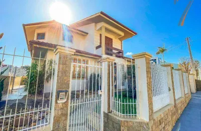 Casa com 4 dormitórios à venda, 255 m² por r$ 2.200.000,00 - capoeiras - florianópolis/sc