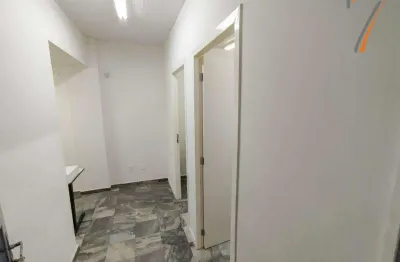Ponto comercial com 1 sala para alugar na Rua Tiradentes, 136, Centro, Florianópolis