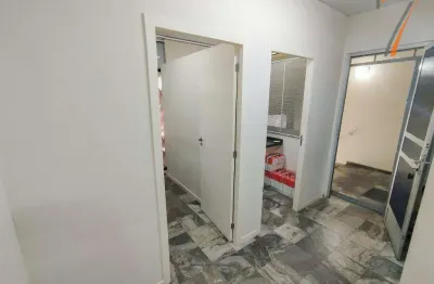 Ponto comercial com 1 sala para alugar na Rua Tiradentes, 136, Centro, Florianópolis