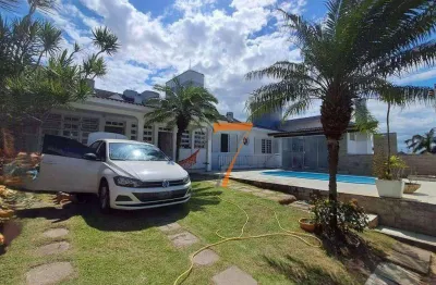 Casa com 4 dormitórios para alugar, 170 m² por R$ 10.000,00/mês - Coqueiros - Florianópolis/SC