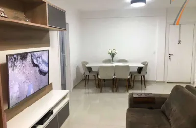 Apartamento com 2 dormitórios à venda, 76 m² por R$ 715.000,00 - Abraão - Florianópolis/SC