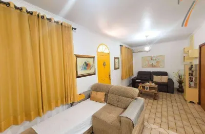 Casa com 4 dormitórios à venda, 211 m² por r$ 850.000,00 - barreiros - são josé/sc