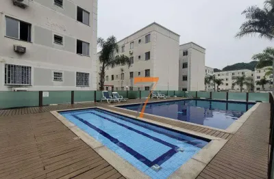 Apartamento com 2 dormitórios à venda, 48 m² por R$ 350.000,00 - Roçado - São José/SC