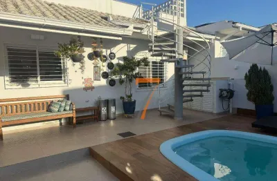 Casa com 3 dormitórios à venda, 163 m² por r$ 2.750.000,00 - balneário - florianópolis/sc