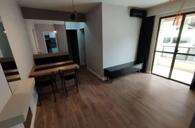 Apartamento com 2 dormitórios para alugar, 70 m² por r$ 3.321,01/mês - barreiros - são josé/sc